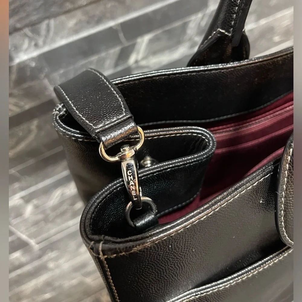 Chanel Black Caviar Leather Top Handle Executive Cerf Tote Bag - Picture 16 of 17